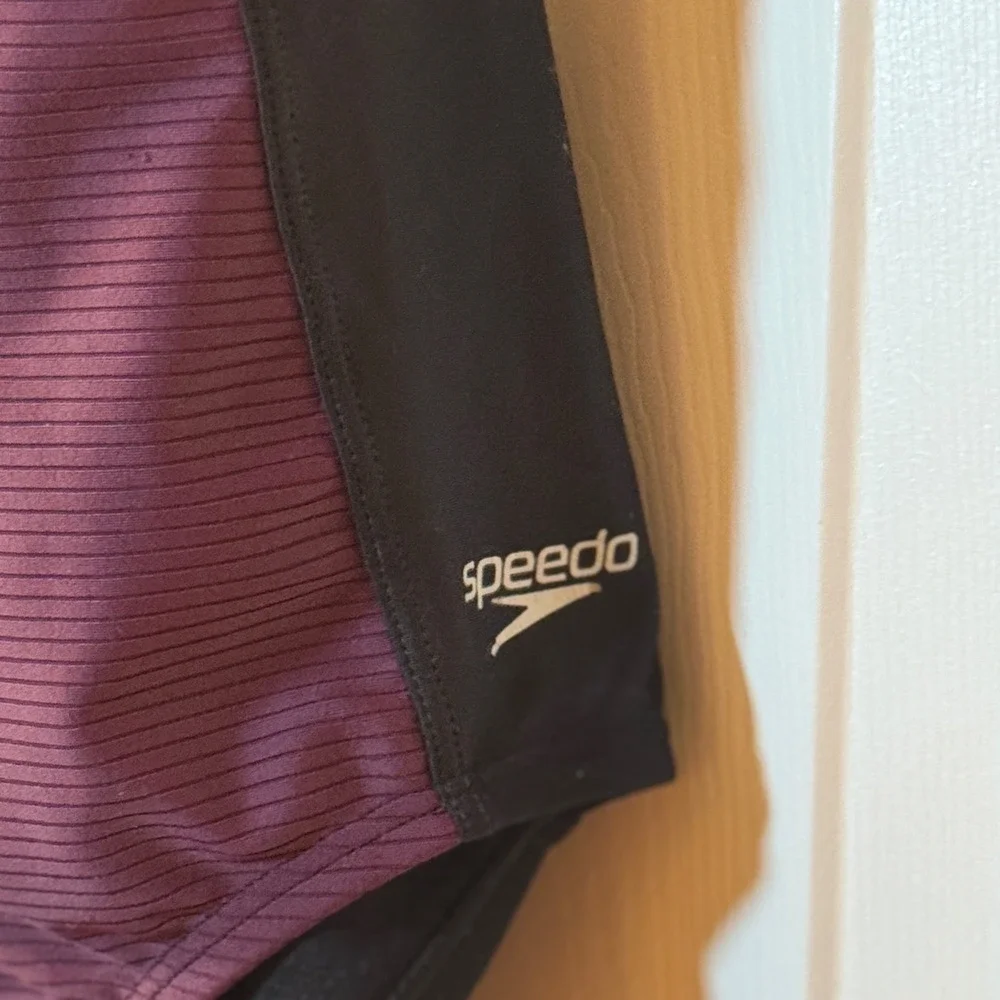 Speedo women swimsuit